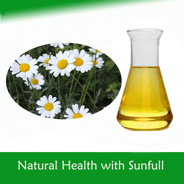 Natuurlijke bestrijdingsmiddel Pyrethrum-extract voor plaagbestrijding in de landbouw Lichte gele transparante olierige vloeistof