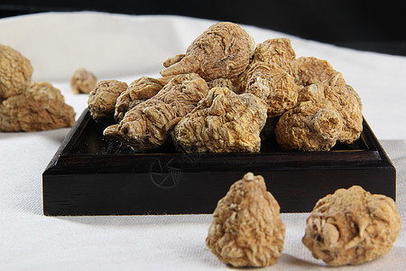 Maca Extract 0,6% Macamides- ondersteunt energie, hormonale balans en algehele vitaliteit.